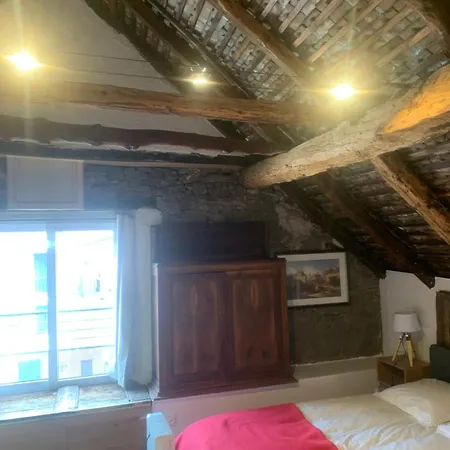 Maison De Village De 1802, Fraichement Renovee A 04370 Semesterbostad